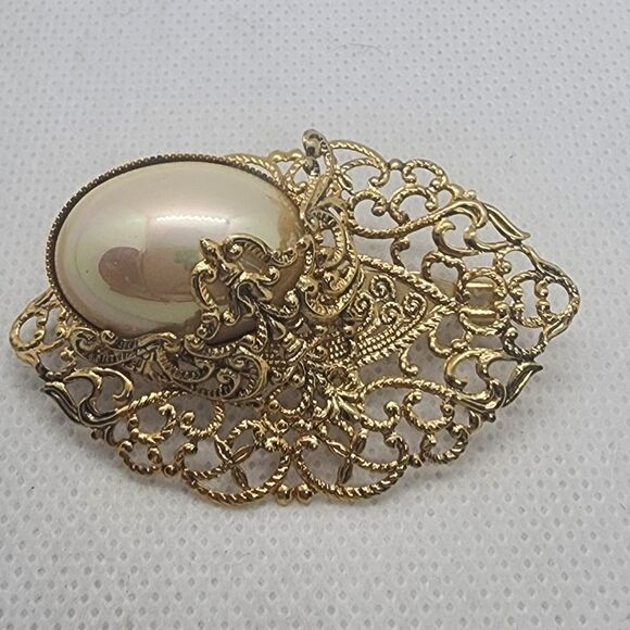 Vintage OLC Gold & Faux Pearl Brooch - Picture 1 of 4
